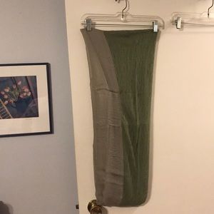 Simply Vera Wang sage green infinity scarf